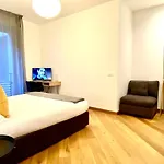 Hotel apartamentowy Palazzina B - Contemporary Genua