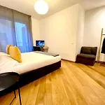 Hotel apartamentowy Palazzina B - Contemporary