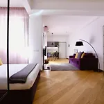 Hotel apartamentowy Palazzina B - Contemporary