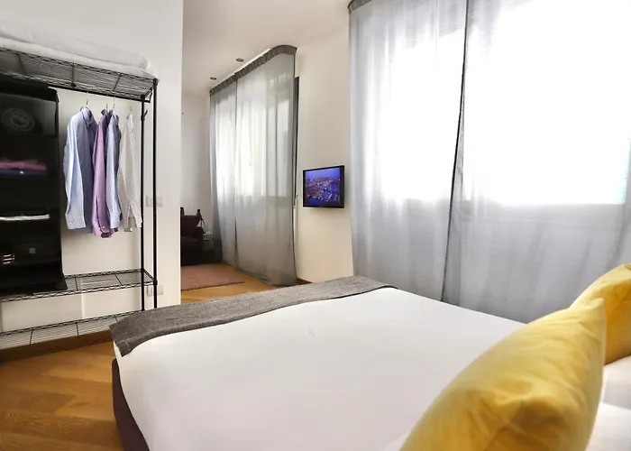 Palazzina B - Contemporary Genua